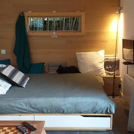 Mont July Apartment *